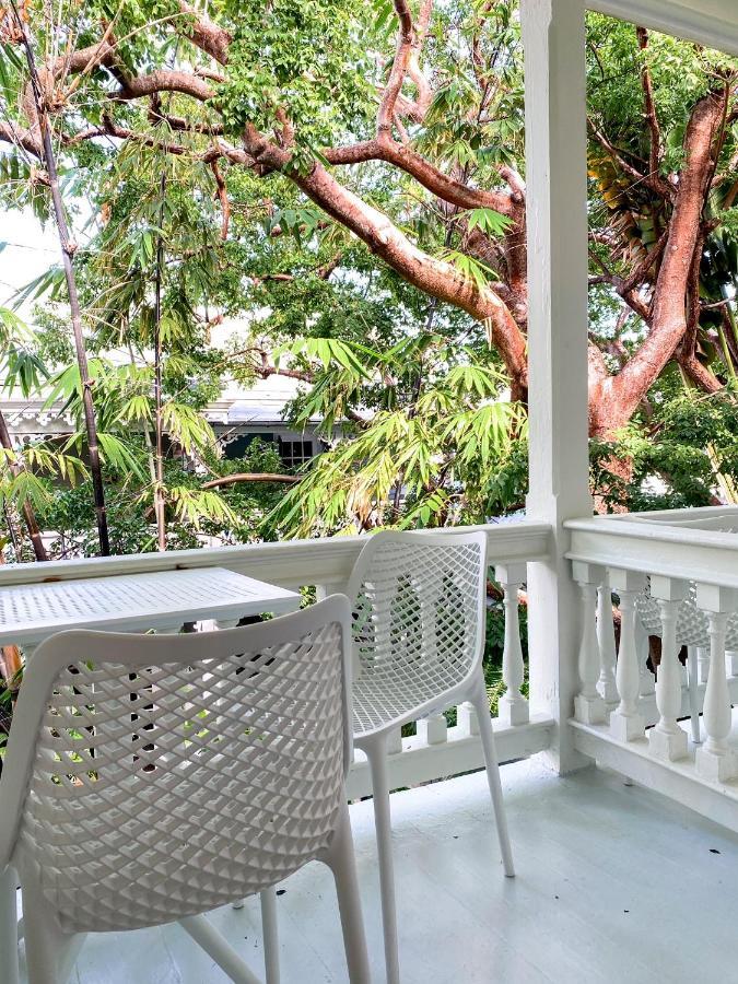 Bed and Breakfast Marreros Guest Mansion - Adult Only Ки-Уэст Экстерьер фото